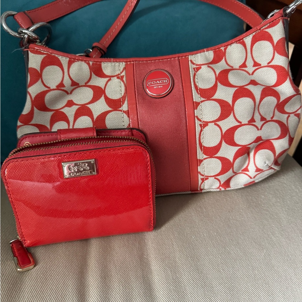 Coach purse and wallet